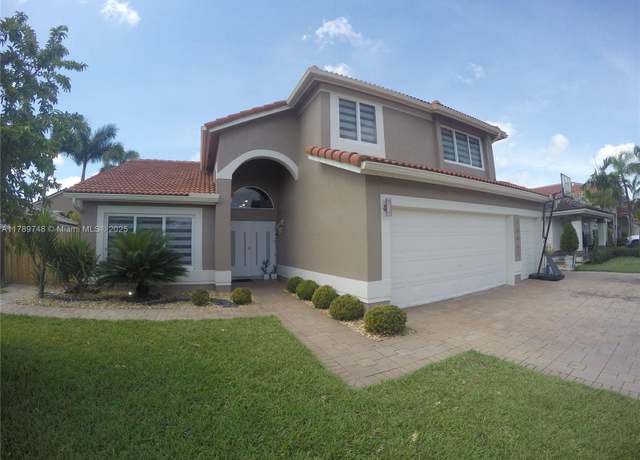 Property at 15462 SW 147th St, Miami, FL 33196, 5 beds, 3 baths