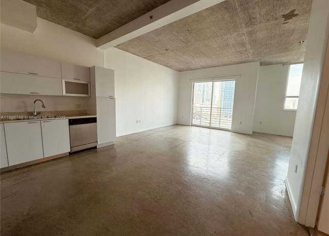 Property at 234 NE 3rd St #1205, Miami, FL 33132, 1 bed, 1 bath