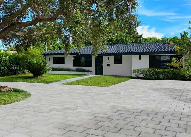 Property at 2020 NE 54th St, Fort Lauderdale, FL 33308, 4 beds, 3 baths
