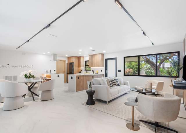 Property at 2020 NE 54th St, Fort Lauderdale, FL 33308, 4 beds, 3 baths