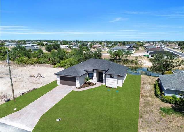 Property at 903 NE 23rd St, Cape Coral, FL 33909, 3 beds, 3 baths