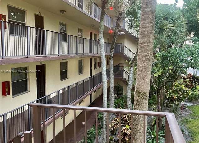 Property at 3161 NW 47th Ter #301, Lauderdale Lakes, FL 33319, 2 beds, 2 baths