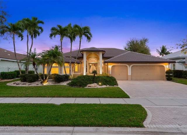 Property at 5135 Kensington Cir, Coral Springs, FL 33076, 5 beds, 3 baths