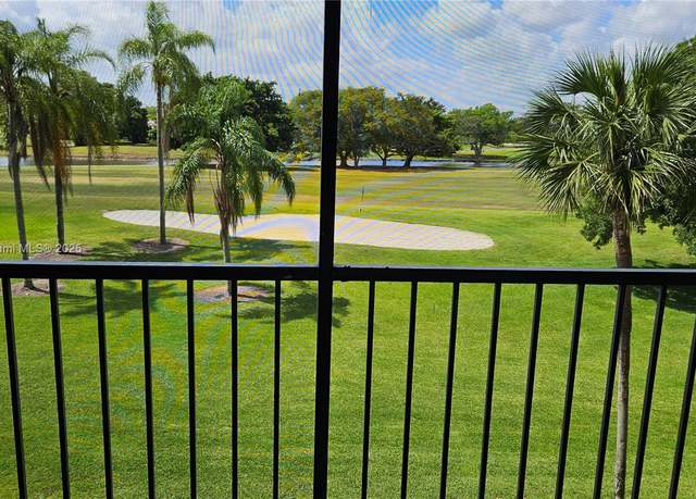 Property at 16300 Golf Club Rd #315, Weston, FL 33326, 2 beds, 2.5 baths