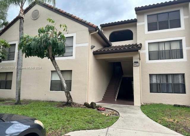 Property at 4421 W Mcnab Rd #10, Pompano Beach, FL 33069, 3 beds, 2 baths