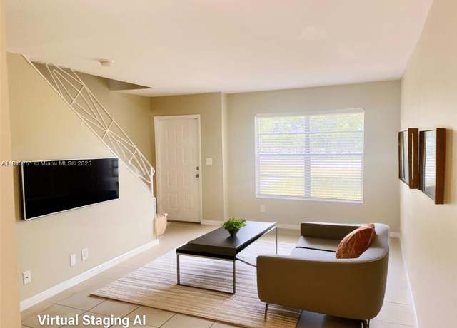 Property at 4668 NW 9th Dr #4668, Plantation, FL 33317, 2 beds, 1.5 baths