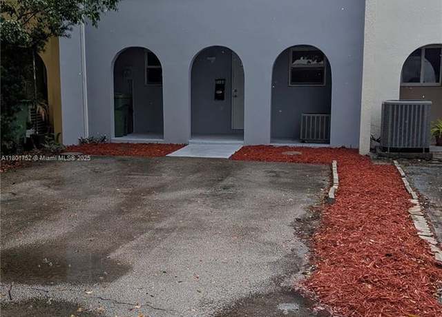 Property at 7184 W 3rd Ave, Hialeah, FL 33014, 2 beds, 2.5 baths