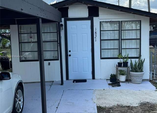 Property at 1821 Shore Rd, Avon Park, FL 33825, 2 beds, 1 bath