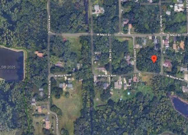 Property at 26824 N Poplar St, ,, FL 60084