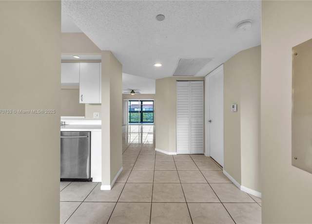 Property at 12551 SW 16th Ct Unit 403C, Pembroke Pines, FL 33027, 2 beds, 2 baths