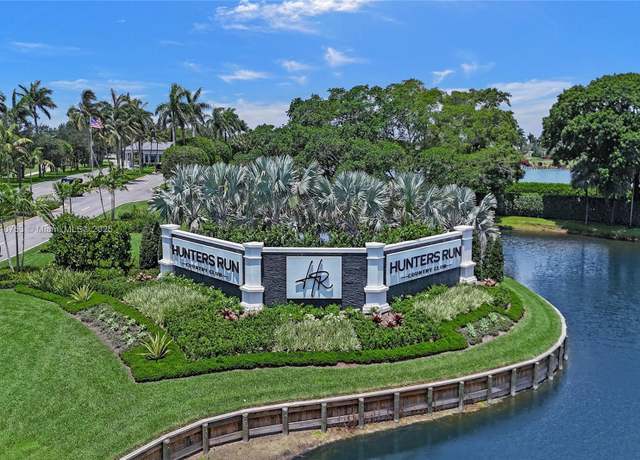Property at 53 Northwoods Ln, Boynton Beach, FL 33436, 2 beds, 2.5 baths