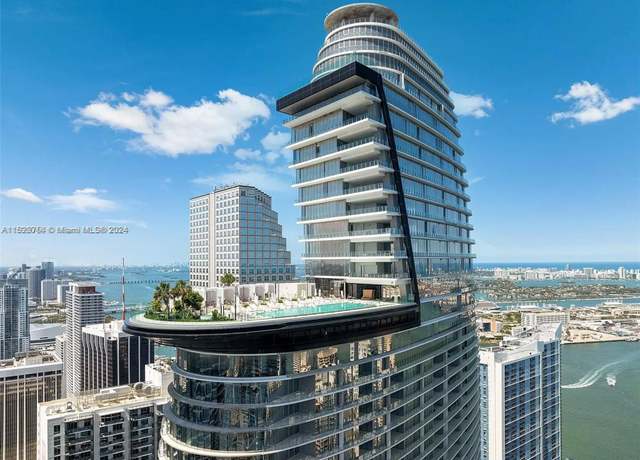 Property at 300 Biscayne Blvd Way #703, Miami, FL 33131, 2 beds, 3 baths