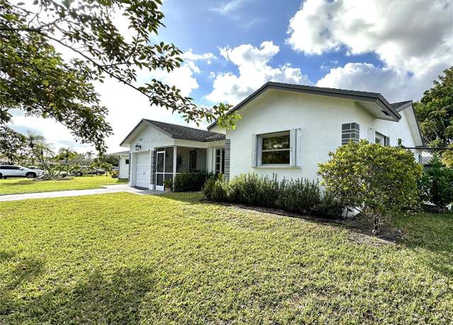 Property at 8115 NW 100th Ter, Tamarac, FL 33321, 2 beds, 2 baths
