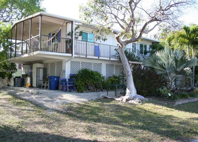 Property at 544 Plante St, Key Largo, FL 33037, 4 beds, 2 baths