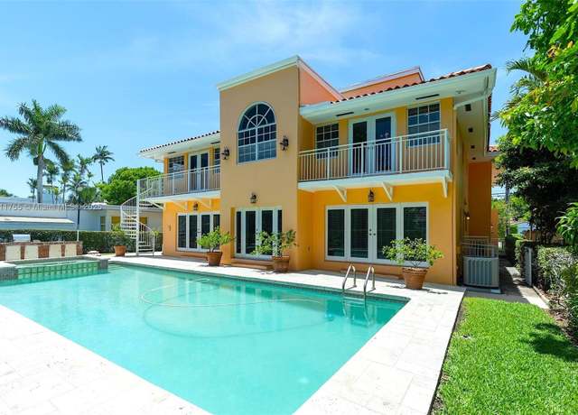 Property at 5309 Alton Rd, Miami Beach, FL 33140, 5 beds, 5.5 baths