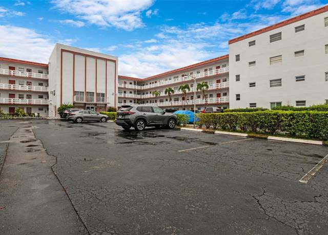 Property at 4000 NW 44th Ave #205, Lauderdale Lakes, FL 33319, 2 beds, 2 baths