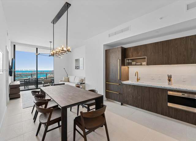 Property at 601 NE 1st Ave #4815, Miami, FL 33132, 3 beds, 3 baths