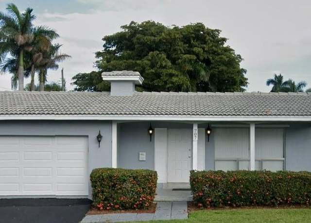 Property at 707 N 11th Ave, Hollywood, FL 33019, 3 beds, 2 baths