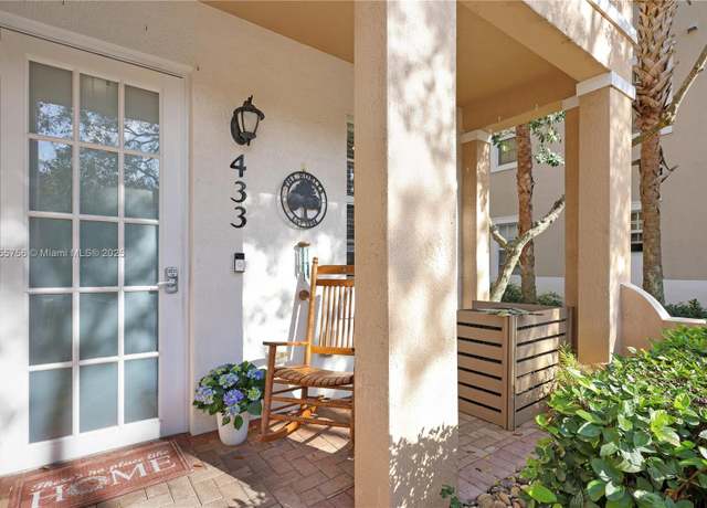 Property at 433 SW 147th Ave #102, Pembroke Pines, FL 33027, 2 beds, 2 baths