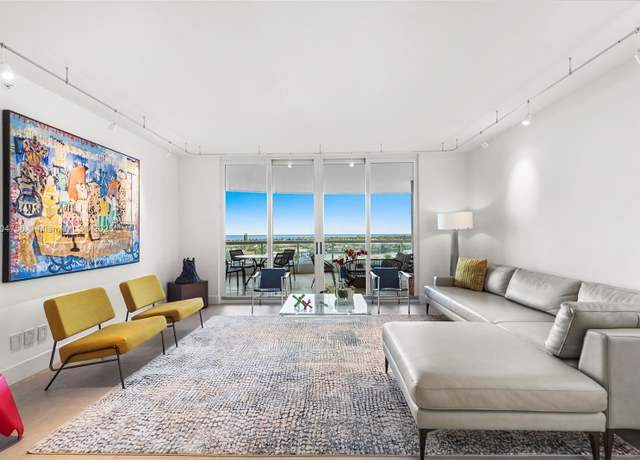 Property at 21050 Point Pl #1006, Aventura, FL 33180, 3 beds, 2.5 baths