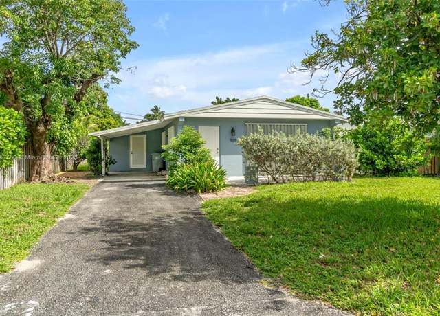 Property at 909 NE 7th St, Pompano Beach, FL 33060, 3 beds, 2 baths