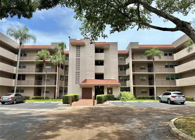 Property at 1831 Sabal Palm Dr #404, Davie, FL 33324, 2 beds, 2 baths