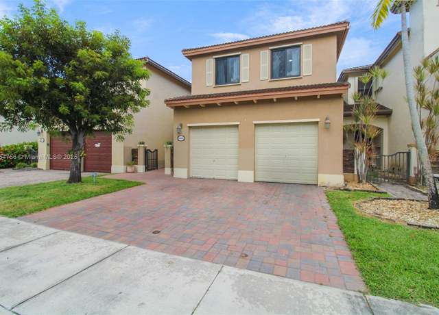Property at 8880 SW 229th St, Cutler Bay, FL 33190, 3 beds, 2.5 baths