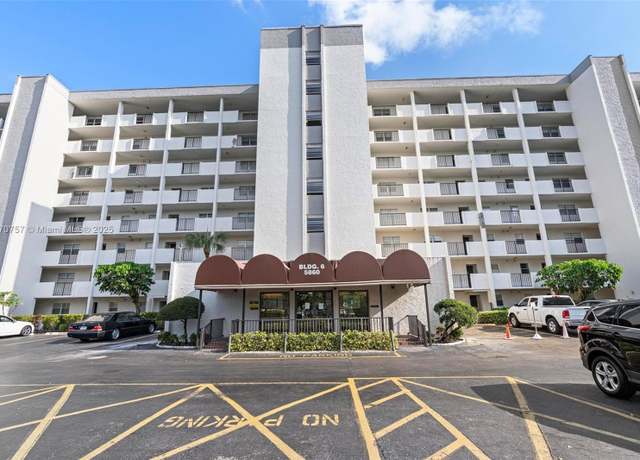 Property at 5860 NW 44th St #109, Lauderhill, FL 33319, 2 beds, 2 baths