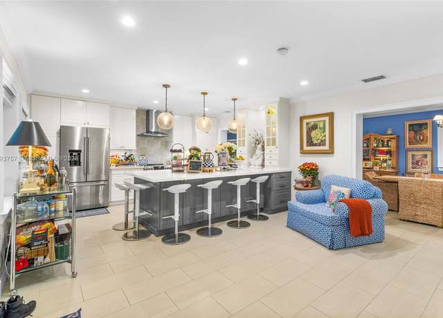 Property at 13101 SW 82nd Ave, Pinecrest, FL 33156, 4 beds, 2 baths