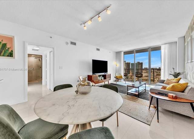 Property at 335 S Biscayne Blvd #4000, Miami, FL 33131, 2 beds, 2 baths
