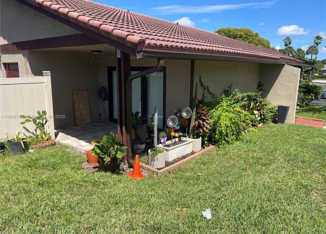 Property at 5002 Sheridan St #1, Hollywood, FL 33021, 3 beds, 2 baths