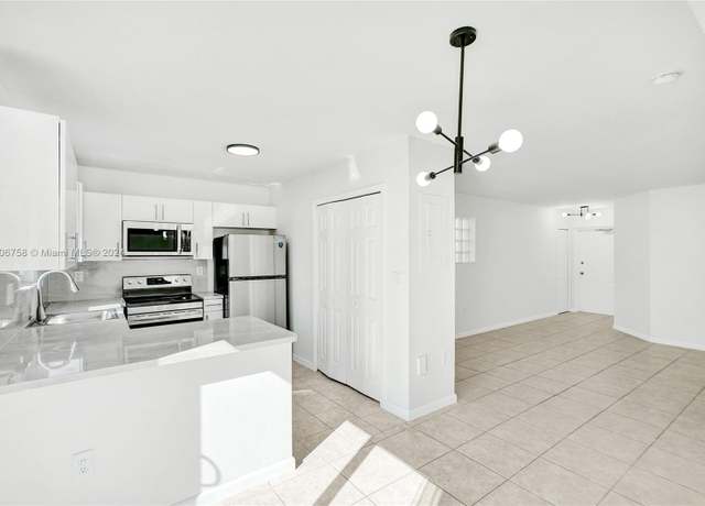 Property at 3398 NE 9th Dr #104, Homestead, FL 33033, 3 beds, 2 baths