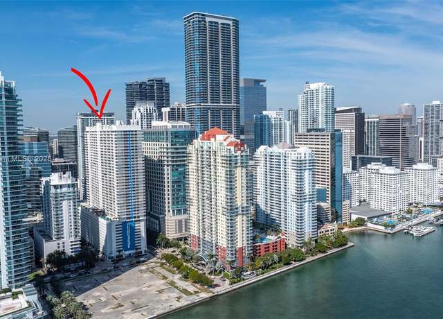 Property at 1200 Brickell Bay Dr #2821, Miami, FL 33131, 1 bed, 1 bath