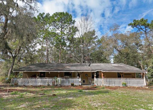 Property at 1370 NW 120th Ave, Ocala, FL 34482, 3 beds, 2.5 baths