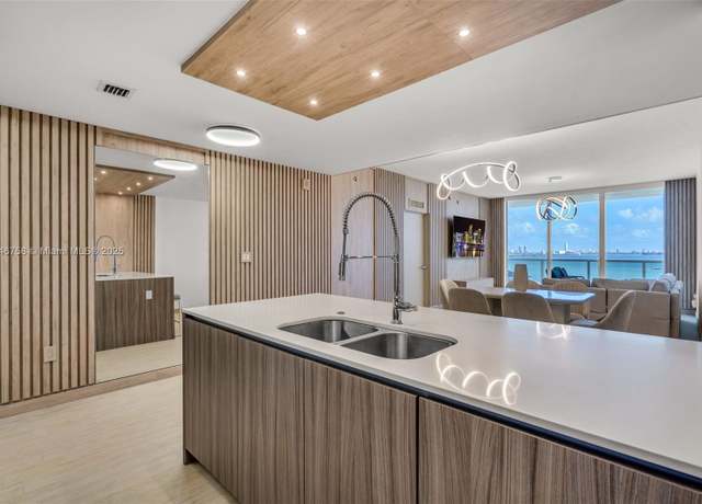 Property at 600 NE 27th St #1102, Miami, FL 33137, 3 beds, 3 baths