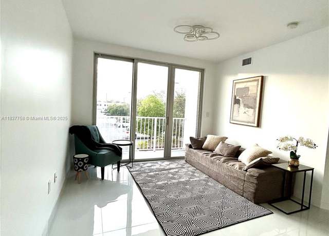 Property at 2651 NE 212th Ter #202, Aventura, FL 33180, 3 beds, 2 baths