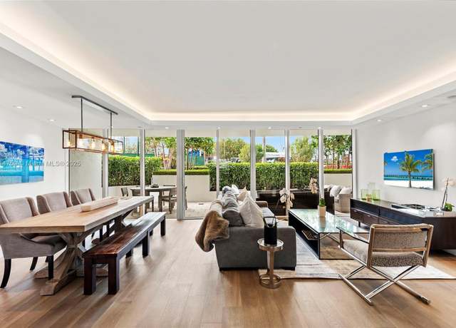 Property at 400 Alton Rd #509, Miami Beach, FL 33139, 3 beds, 3.5 baths