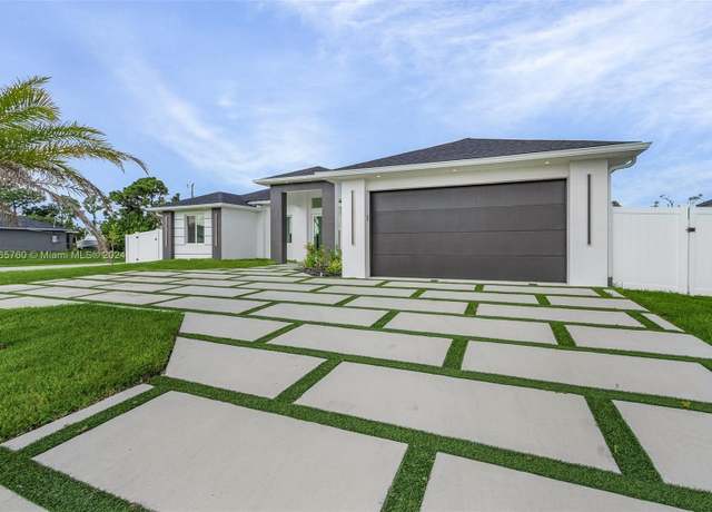 Property at 216 Chiquita Blvd, Cape Coral, FL 33993, 3 beds, 3 baths