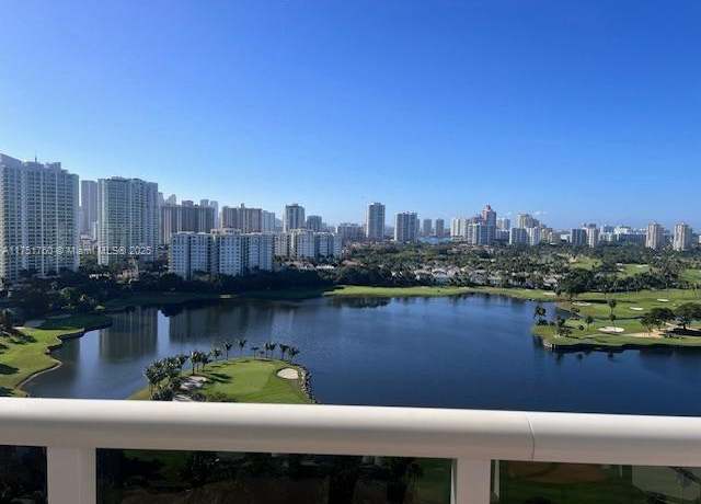 Property at 3675 N Country Club Dr #2205, Aventura, FL 33180, 1 bed, 1.5 baths