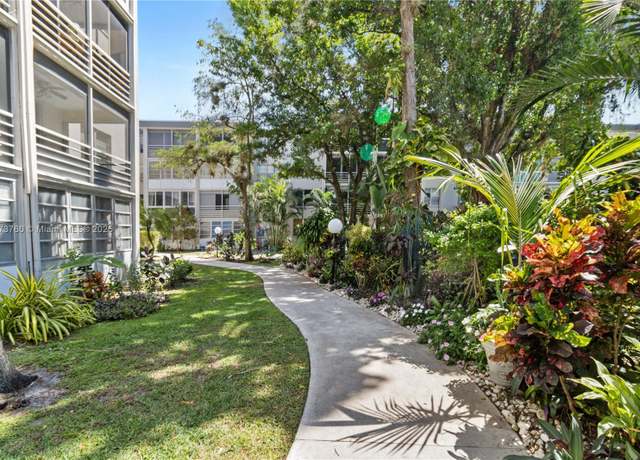 Property at 4850 NW 29th Ct #423, Lauderdale Lakes, FL 33313, 1 bed, 1 bath