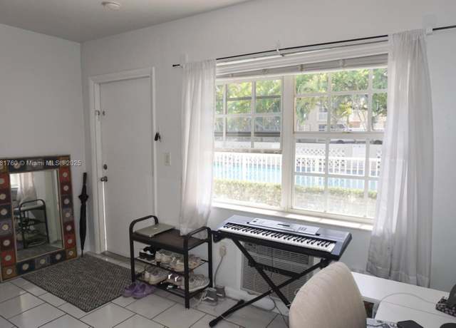 Property at 6565 Santona St Unit B5, Coral Gables, FL 33146, 1 bed, 1 bath