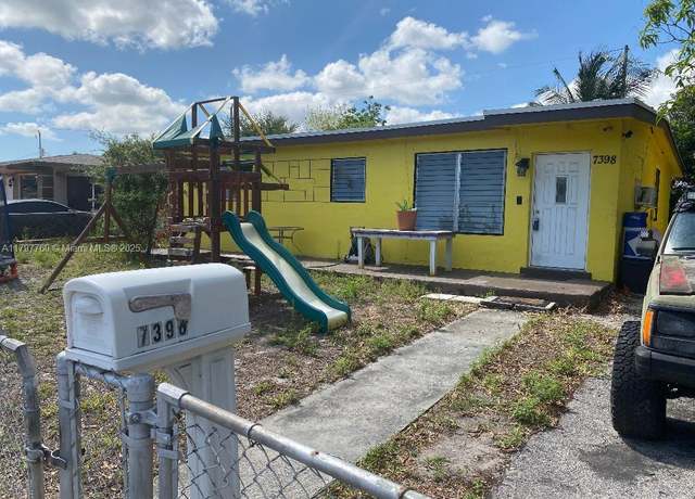 Property at 7398 Garfield St, Hollywood, FL 33024, 3 beds, 1 bath