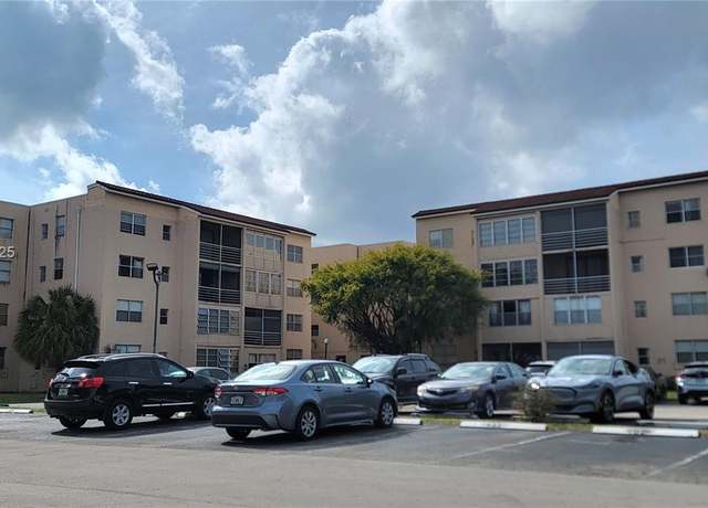 Property at 2840 Somerset Dr Unit 318M, Lauderdale Lakes, FL 33311, 2 beds, 2 baths