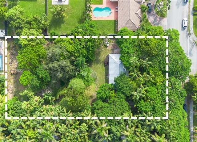 Property at 9055 SW 158th St, Palmetto Bay, FL 33157, 3 beds, 2 baths