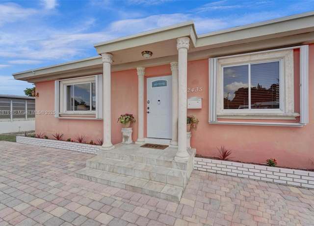Property at 2435 Wilson St, Hollywood, FL 33020, 2 beds, 1 bath