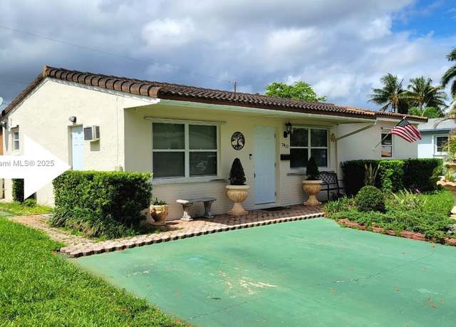 Property at 7411 Pierce St, Hollywood, FL 33024, 3 beds, 2 baths