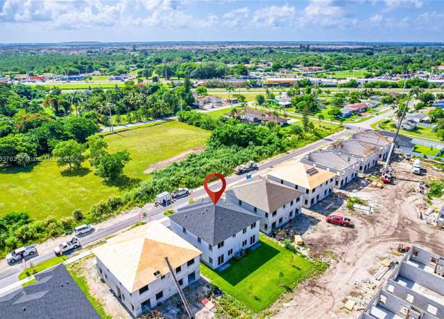 Property at 22465 SW 125 Ave Unit B, Miami, FL 33170, 5 beds, 3 baths