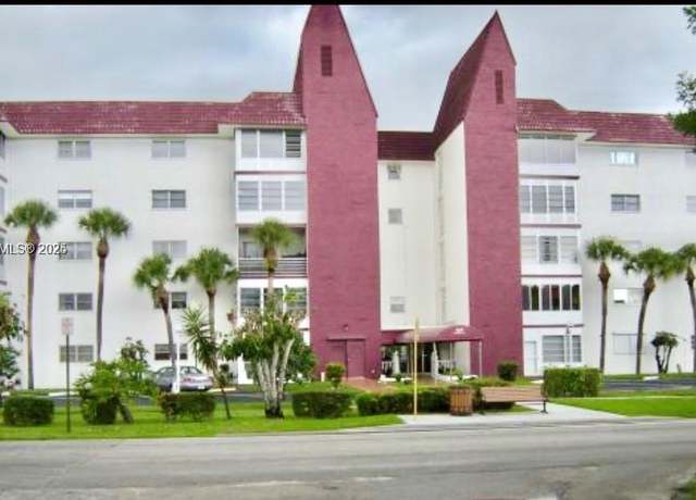 Property at 4851 NW 21st St #111, Lauderhill, FL 33313, 1 bed, 1.5 baths