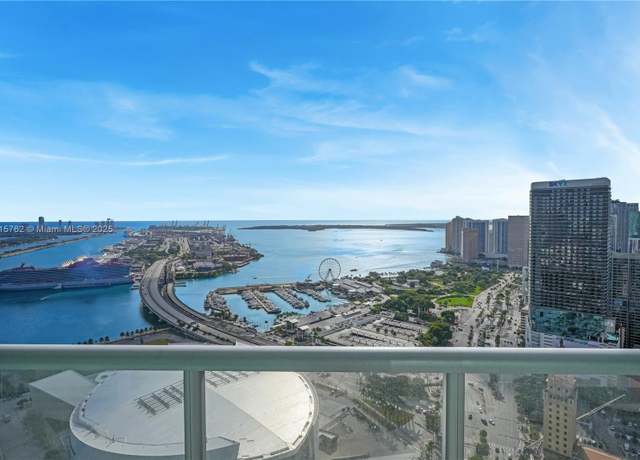 Property at 888 Biscayne Blvd #4706, Miami, FL 33132, 1 bed, 1.5 baths