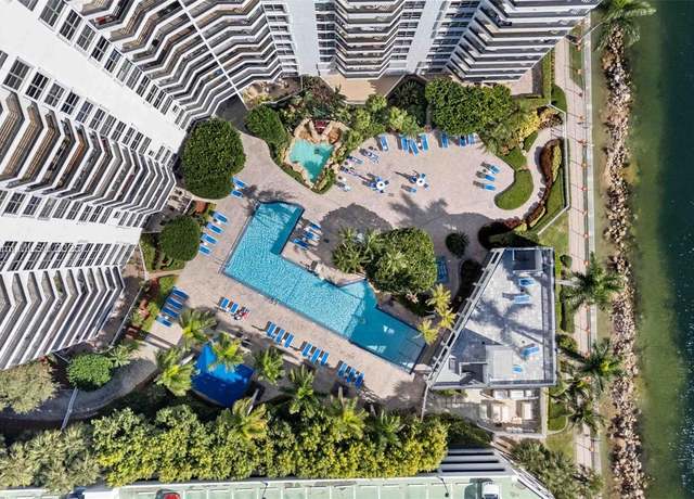 Property at 3600 Mystic Pointe Dr #305, Aventura, FL 33180, 3 beds, 3 baths